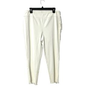 Style & Co White Pull Up Jeans Frindged Hem Size 18